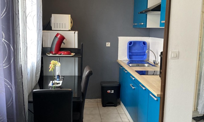 Vesoul Apartment | STUDIO DE LA GARE
