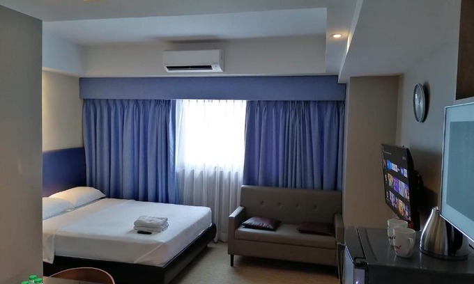 Pasig Apartment | Studio Deluxe @ Sta.Lucia East Grand Mall - Hotel & Residences