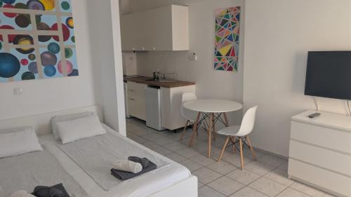 Neoi Epivates Apartment | Studio Ena