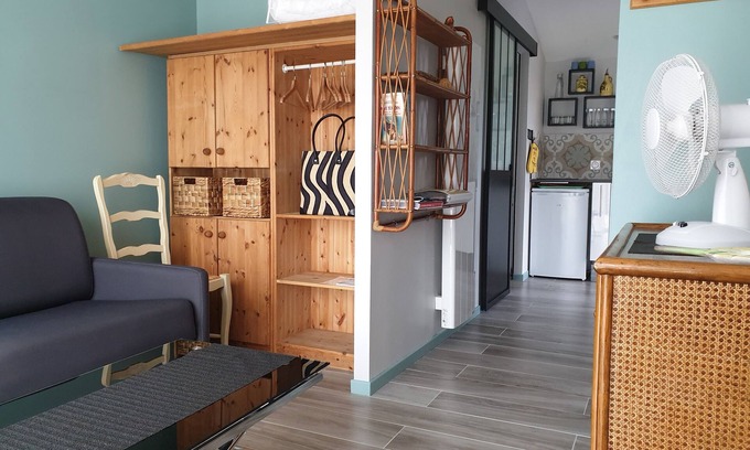 Monteux Apartment | STUDIO ESPRIT VACANCES
