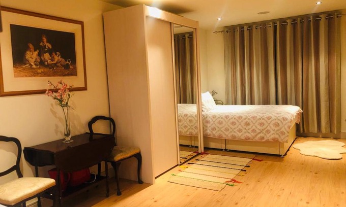 Sands End Apartment | Studio flat in Imperial Wharf-Chelsea Harbour