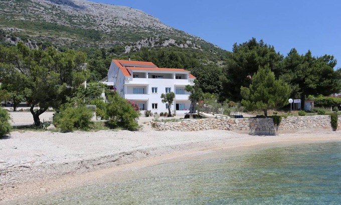 Cove Tri Zala (Zrnovo) Apartment | Studio flat near beach Kučište - Perna, Pelješac (AS-4545-a)