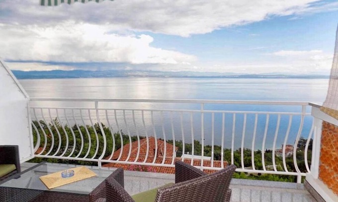 Mosenice Apartment | Studio flat with terrace and sea view Mošćenice, Opatija (AS-7689-d)
