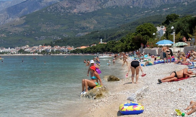 Tucepi Apartment | Studio flat with air-conditioning Tučepi, Makarska (AS-6817-d)