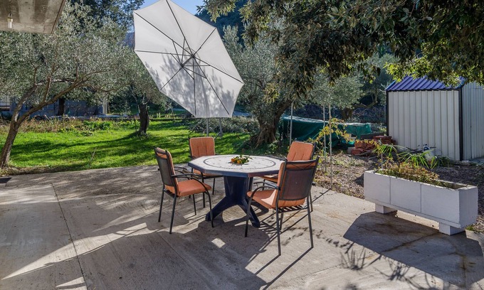 Zuljana Apartment | Studio flat with terrace Žuljana, Pelješac (AS-4574-a)