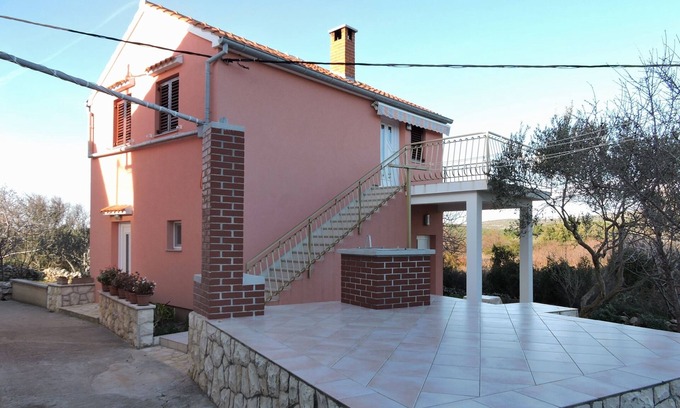 Veli Rat Apartment | Studio flat with terrace Veli Rat, Dugi otok (AS-436-a)