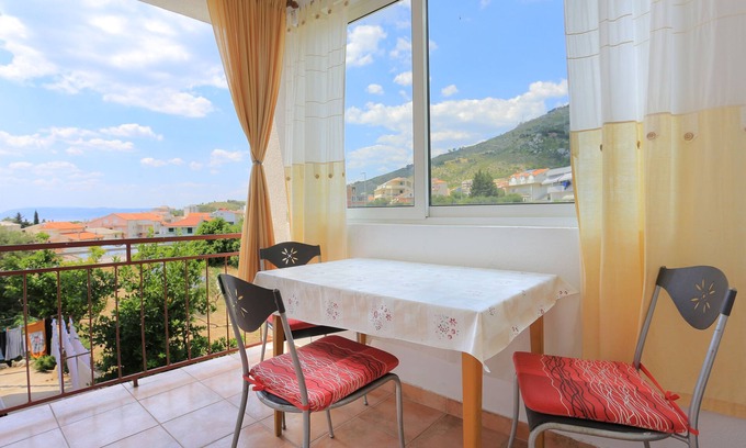 Tucepi Apartment | Studio flat with terrace Tučepi, Makarska (AS-6695-b)