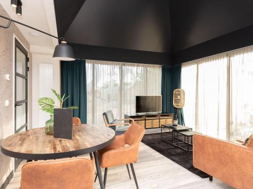 Renesse Apartment | Studio in Domburg near Beach and Nature Reserve