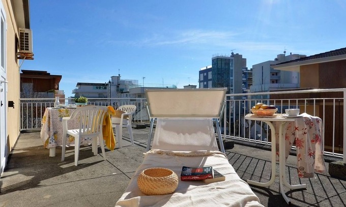 Lignano Sabbiadoro Apartment | Studio just steps from the beach