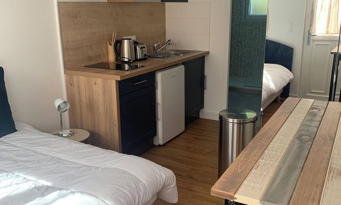 Ploemeur Apartment | Studio la Voie Verte Wifi + TV