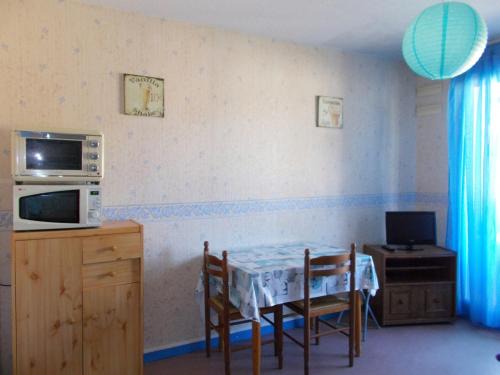 Barbotan-les-Thermes Apartment | Studio lumineux pour 2 personnes avec balcon et WiFi gratuit, proche du Lac de l'Uby - FR-1-841-5
