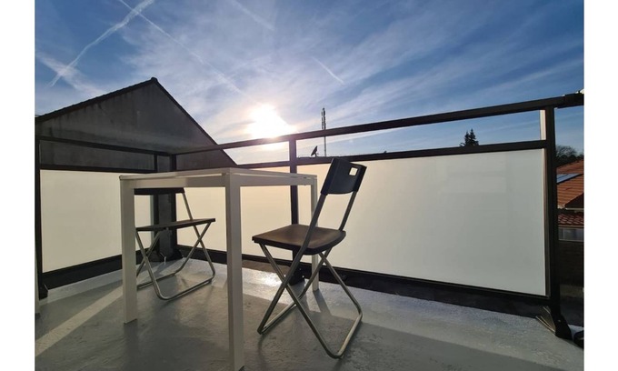 Trappes Apartment | studio. m. With 3 beds and private parking