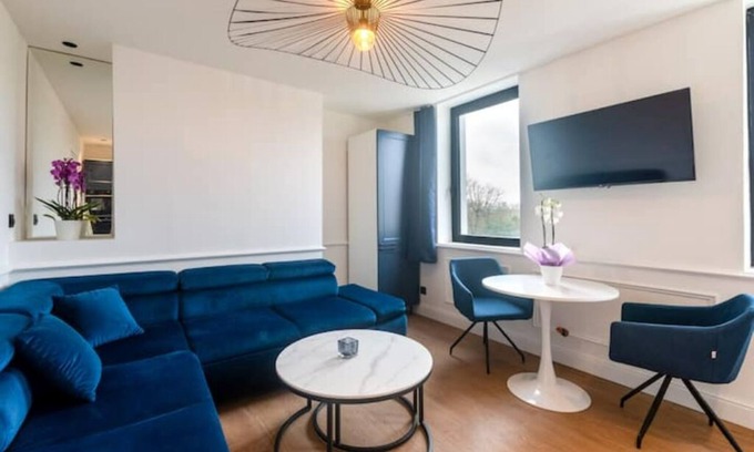 Metropole Rouen Normandie Apartment | Studio Medicis vue Seine - 1