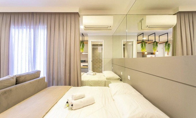 Bigorrilho Apartment | Studio Moderno Ap 25