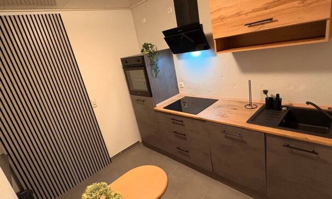 Pressath Condo | Studio One - 5 min to Grafenwöhr