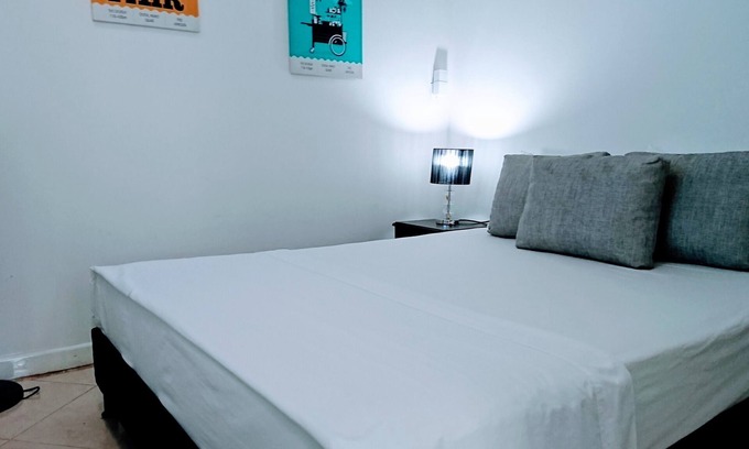El Poblado Apartment | Studio Poblado Manila
