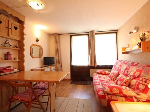 Les Carroz-d'Araches Apartment | Studio rénové 4 pers, centre village, proche pistes et commerces - FR-1-572-61