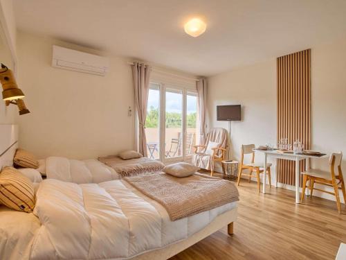 Barbotan-les-Thermes Apartment | Studio rénové et climatisé avec balcon pour 2 personnes - FR-1-841-24