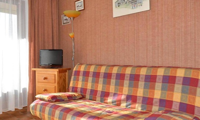 Le Grand-Bornand Apartment | Studio RDC 4 pers, accès pistes, parking - FR-1-241-96