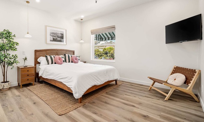 Downtown Apartment | Studio Suite at Pismo Beach Club