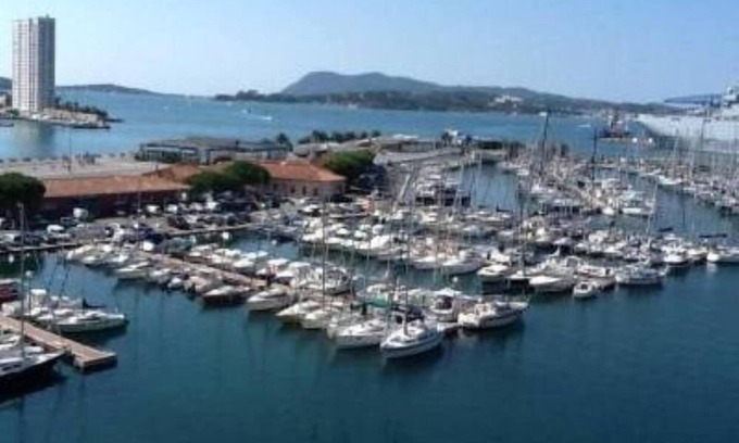 Old Town Apartment | Studio T1 - Toulon - Panoramic view of the port