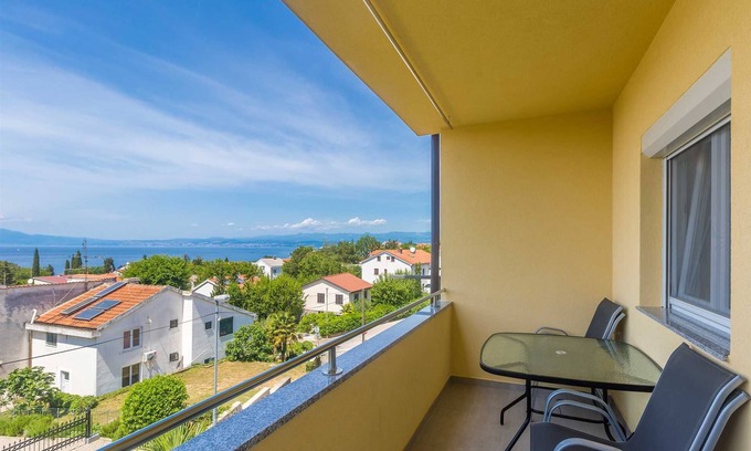 Njivice Apartment | Studio Tena 1 with a sea view