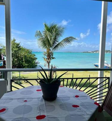 Pointe de la verdure Apartment | Studio vue mer & accès plage