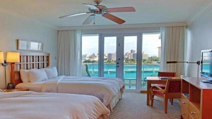 Puerta de Tierra Apartment | Studio w Lagoon & Citty View - 4 guests (D24)