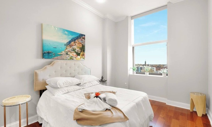 North Philadelphia East Apartment | Studio w/Pool & Scenic Rooftop