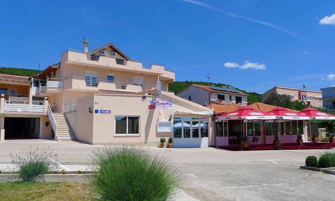 Sveti Petar Apartment | Studio with air conditioning and Internet