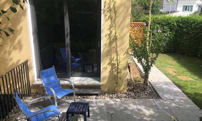 Zimmerwald Apartment | Studio with private garden & free parking