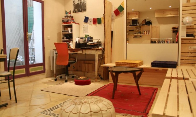 5th Arrondissement Apartment | Studio with YARD near JARDIN DES PLANTES