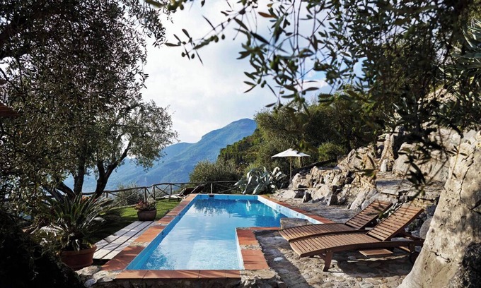 Camaiore Apartment | Studiolo, delightful tuscan apartment