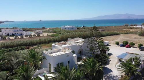 Maragas Apartment | Studios Vrettos Beachfront Hotel