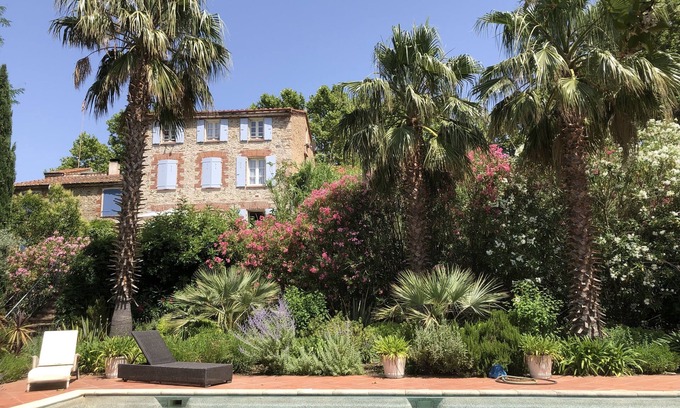 Saint-Genis Other | Stunning spacious Mas . 7 mins from the sea