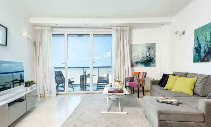 Tel Aviv Promenade Apartment | Stunning 1BR Apt w Panoramic Sea Views Near Beach