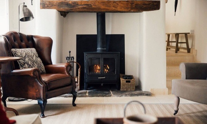 Upper Oddington House | Stunning 2 bed 2 ensuite cottage - excellent local pub