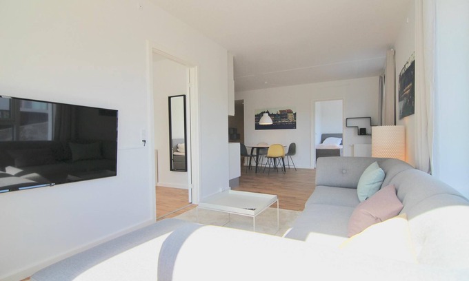 Amager Apartment | Stunning 2-BR apartment with balconies and great views - 171