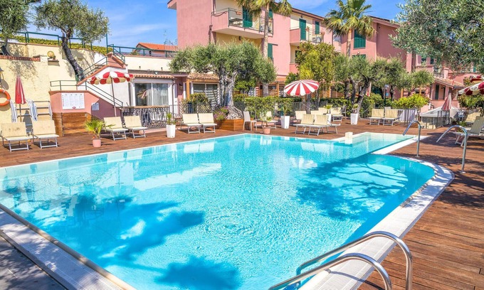 Poggi Apartment | Stunning apartment in Imperia IM
