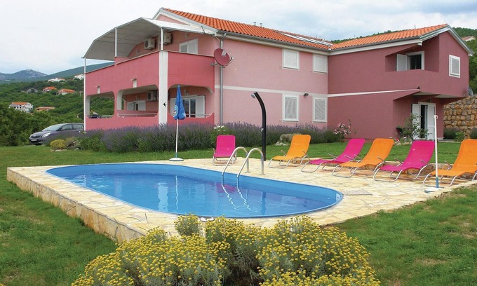 Klenovica Apartment | Stunning apartment in Klenovica