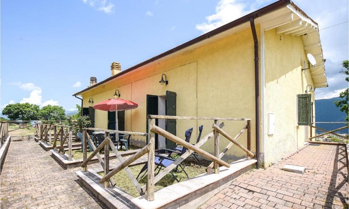 Preci Apartment | Stunning Apartment In Todiano Di Preci