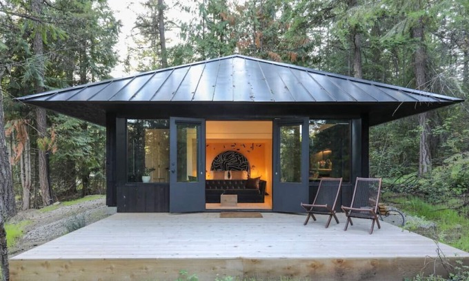 Taghum Cabin | Stunning Cabin In The Woods - Close to Nelson