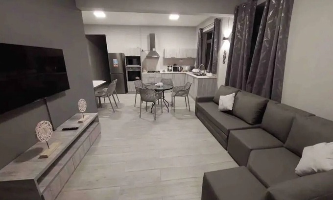 Flic-en-Flac Apartment | Stunning condominium with a pool!