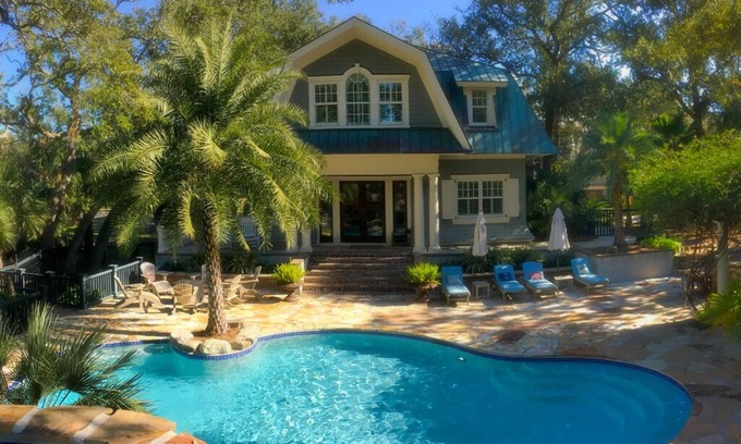 Saint Helena Island House | Stunning Custom Designed Home, Private Pool w/water slide and Hot tub, 518 Remora Circle