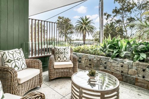 Collaroy Apartment | Stunning designer 3 Bed 2 bath opp Long Reef Golf Course