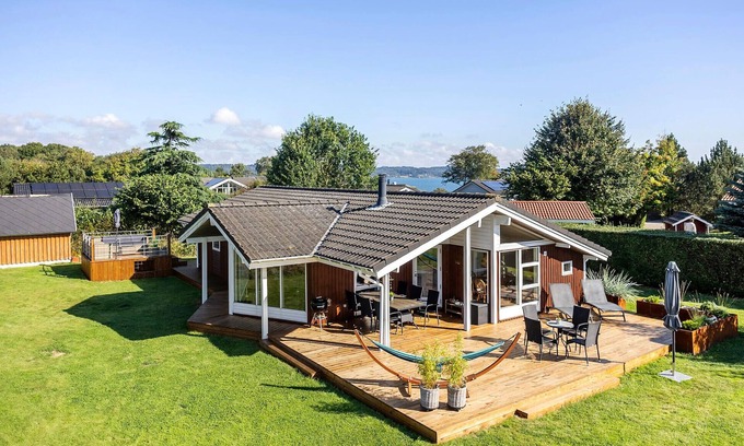 Hvidbjerg Strand House | Stunning home in Børkop with sauna