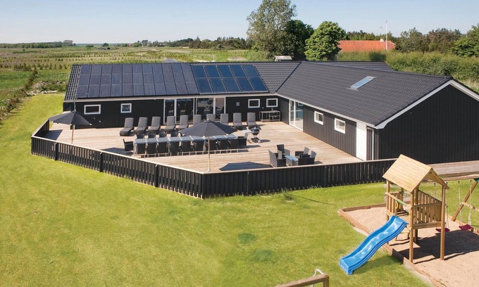 Jerup House | Stunning home in Jerup with sauna