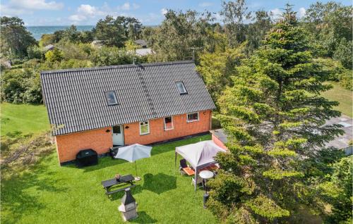 Sejero House | Stunning Home In Sejerø With Kitchen