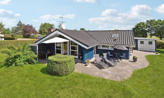 Skovmose House | Stunning home in Sydals with WiFi