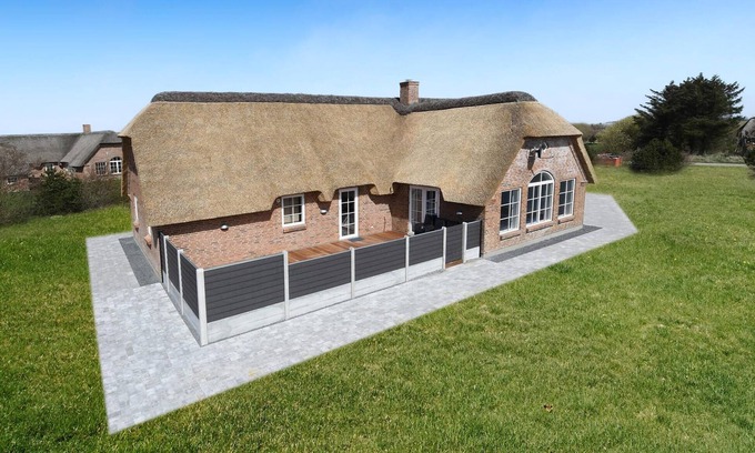 Øhuse House | Stunning home in Ulfborg with sauna